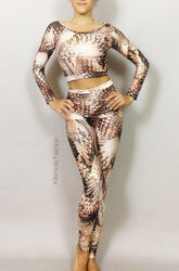 Crop top leggings active ware.bodysuit costume // woman outfit // exotic dancer wear // trending now