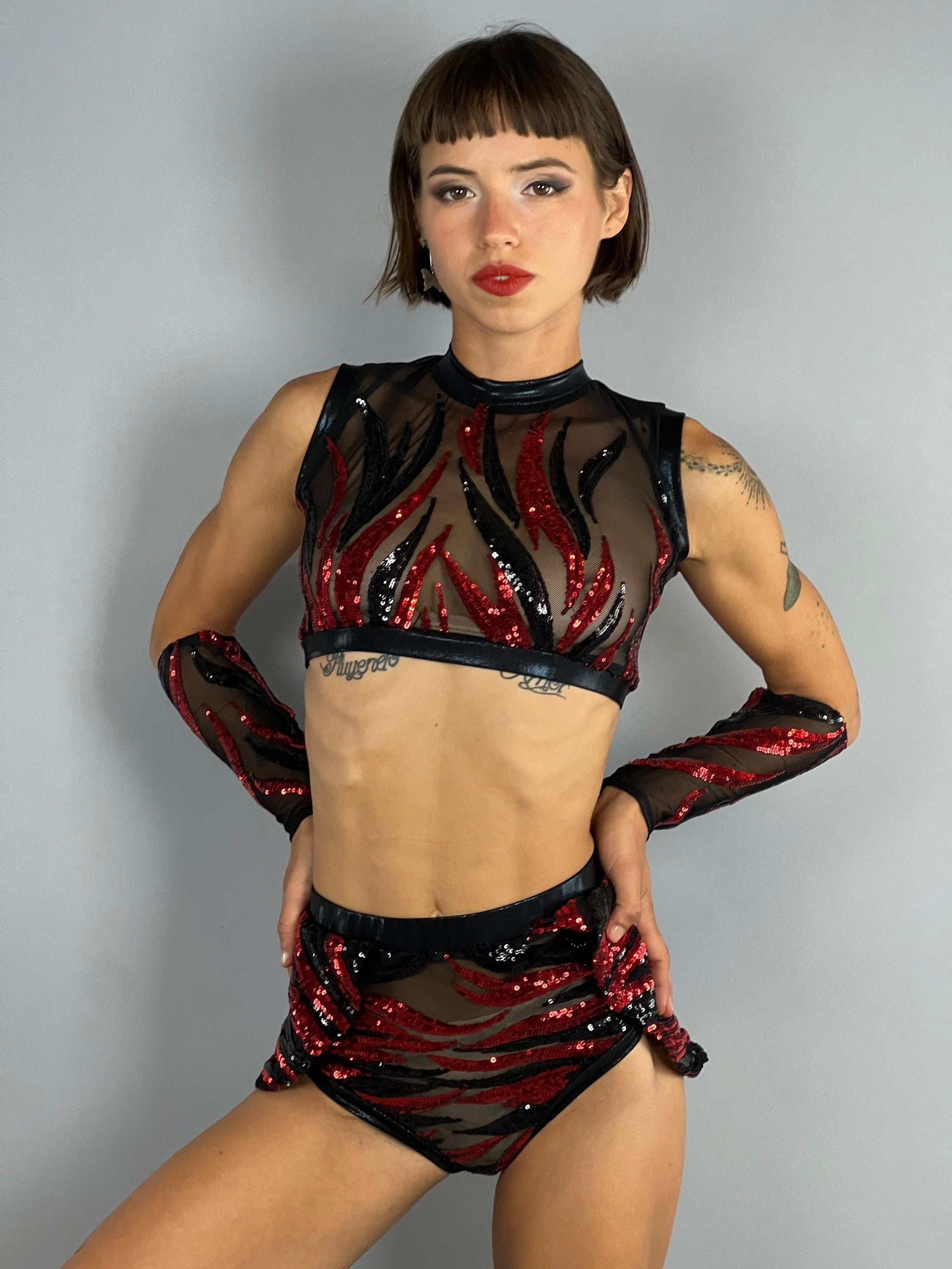 Black and Red Sequin Crop Top and Bottom Set, Shorts with Half-Skirt, Hand Accessories