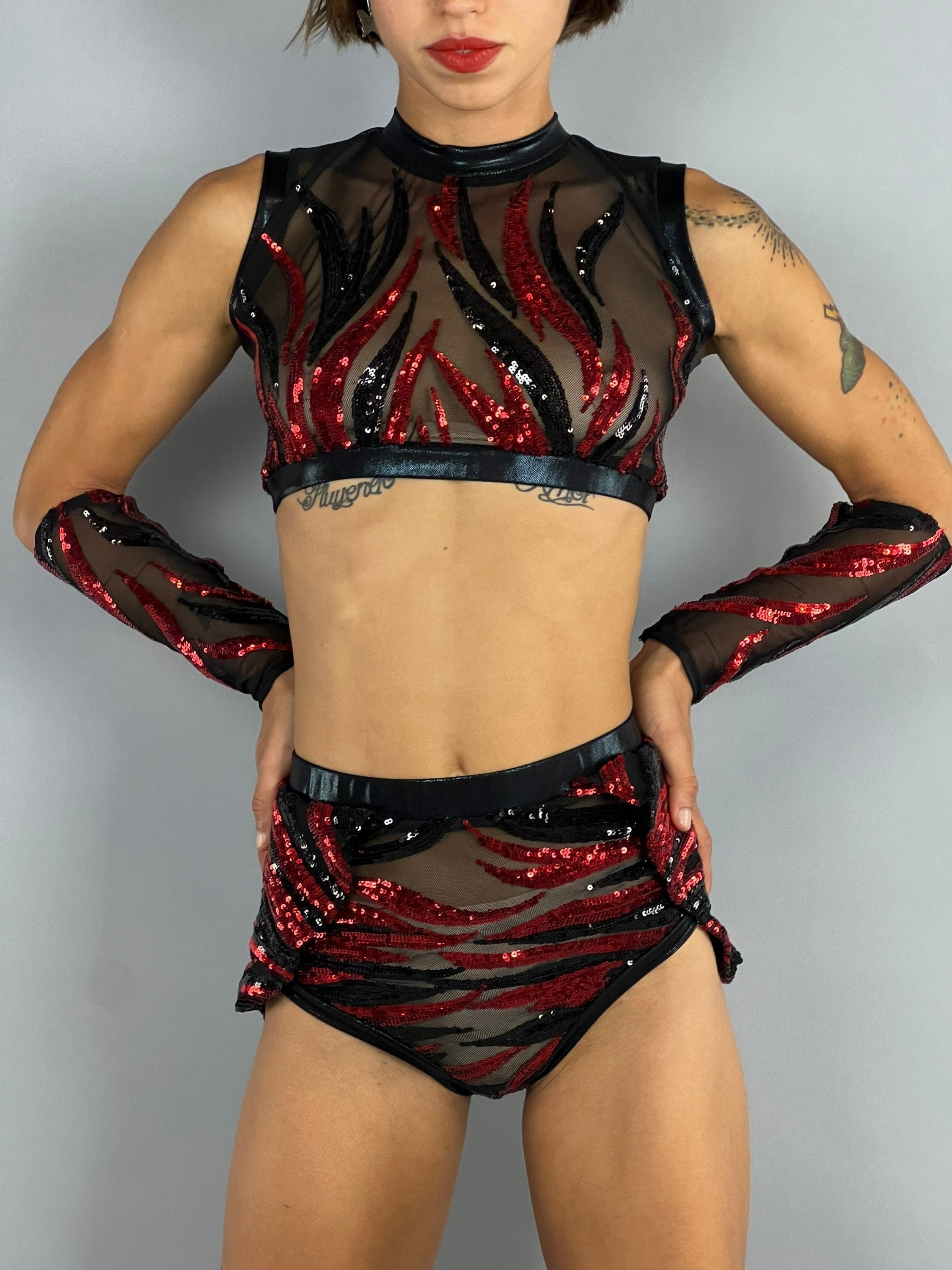 Black and Red Sequin Crop Top and Bottom Set, Shorts with Half-Skirt, Hand Accessories