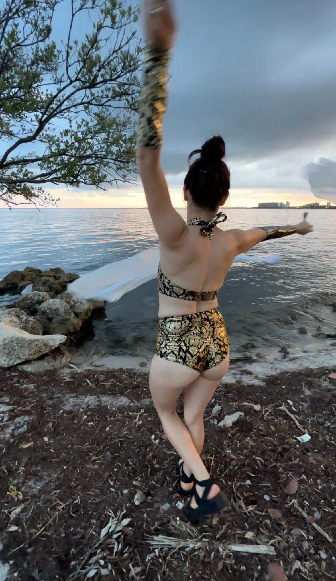 Exotic Dance Wear, Pole Dancer Outfit, Showgirl Costume, Trending Now, Gogo Dancer Costume, Festival Fashion