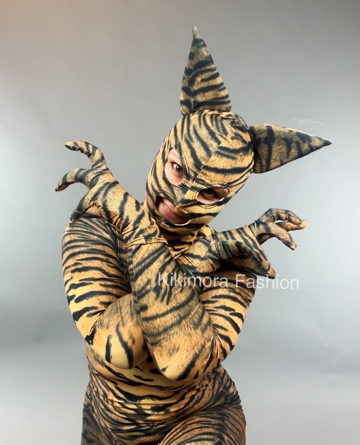 Cat Woman Costume, Tiger Costume, Halloween Outfit, Festival Fashion, Exotic Dance Wear, Animal Print Bodysuit, Spandex Catsuit Cat Woman Costume, Tiger Costume, Halloween Outfit, Festival Fashion, Exotic Dance Wear, Animal Print Bodysuit, Spandex Catsuit