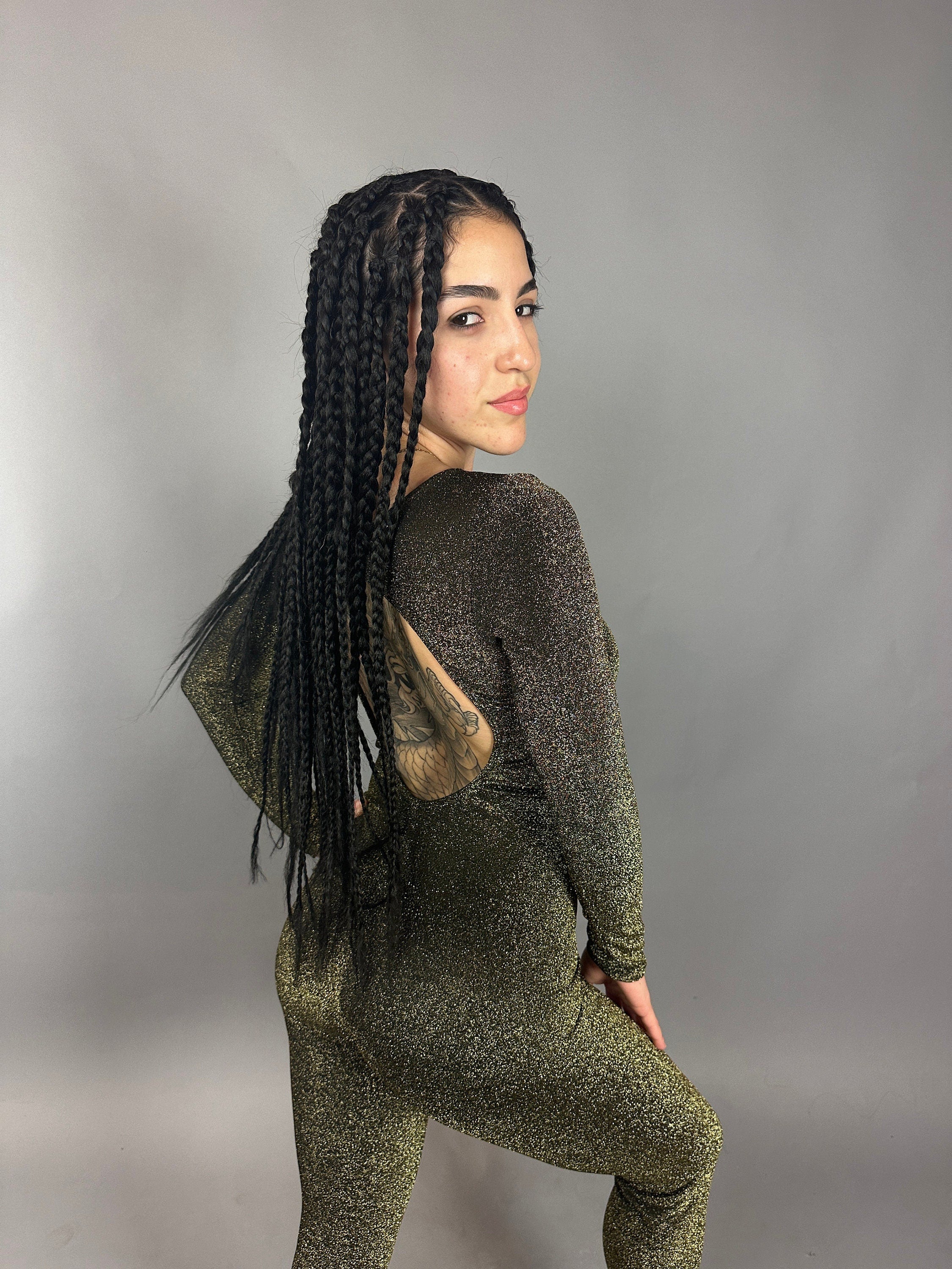 Grey Stretchy Shiny Jumpsuit, Open Back Full Bodysuit, Full Sleeves Catsuit, Scoop Neck