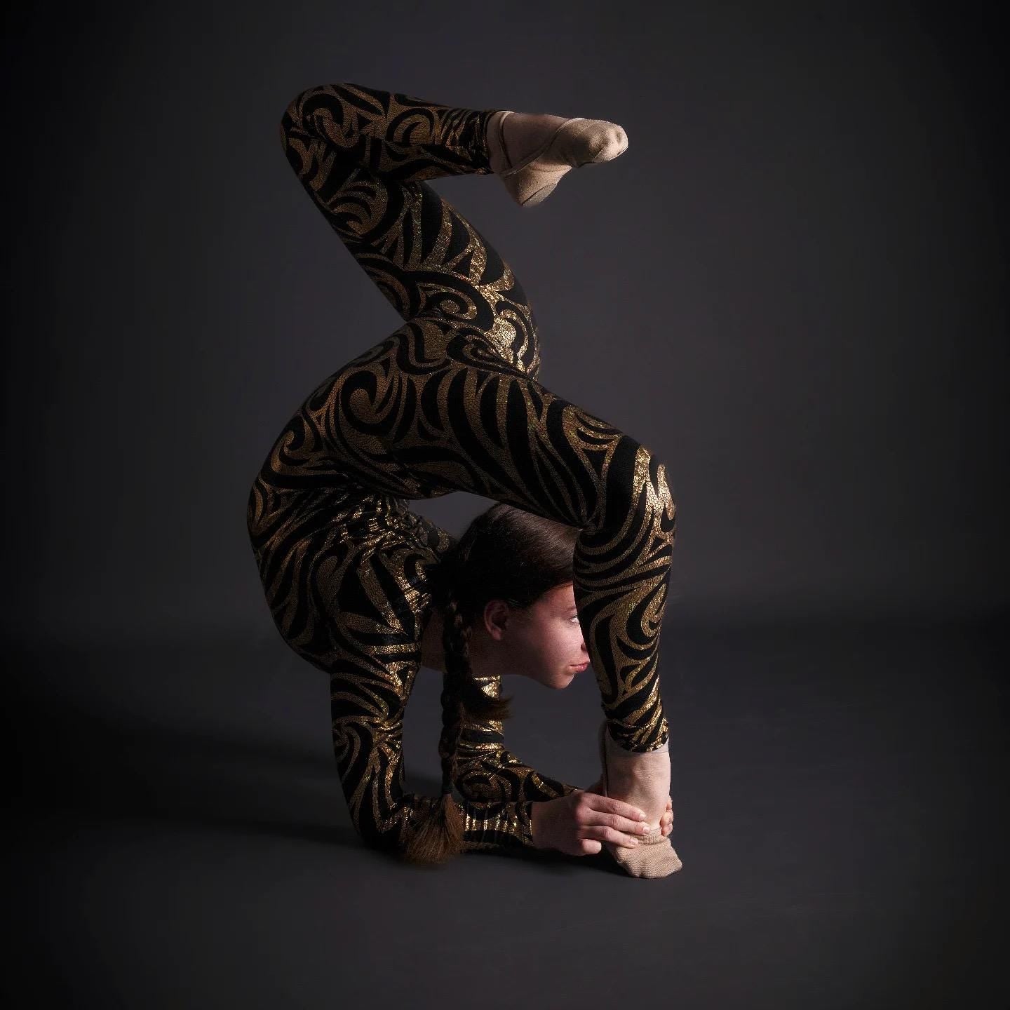 Black Swirl On Holographic Catsuit, Scoop Neck, Full Sleeves