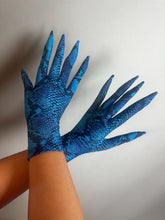 Spooky Snake Print Long Finger Gloves - Creepy Costume Accessory for Cosplay, Halloween, Dragon Themes