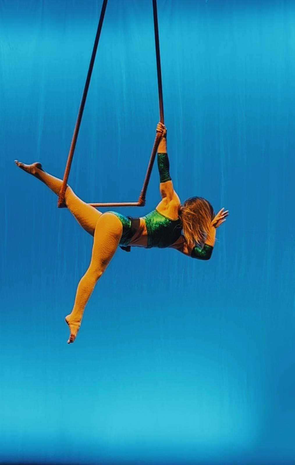 Unique Circus Fashion Pole Dance Bodysuit for Aerialists