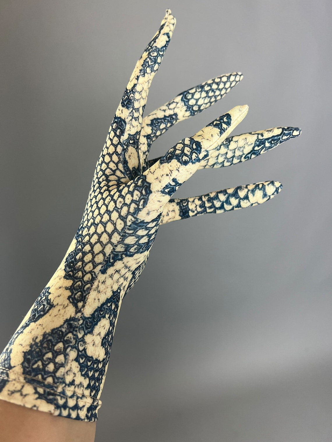 Long Fingers Gloves, Creepy Gloves, Costume Gloves, Cosplay Accessory, Trending Now, Snake Print