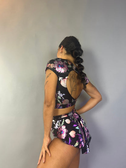 Flower Print Black Crop Top and Bottom Set, Boat Neck, Cup Sleeves, Shorts With Half Skirt