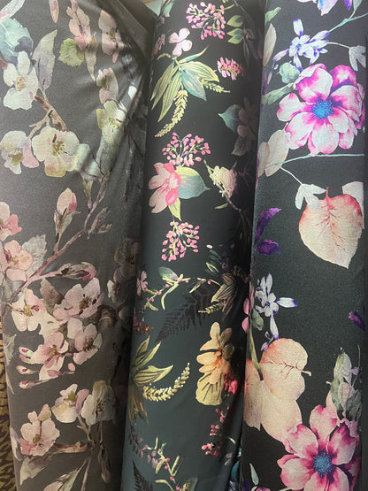 Flower Print Black Crop Top and Bottom Set, Boat Neck, Cup Sleeves, Shorts With Half Skirt