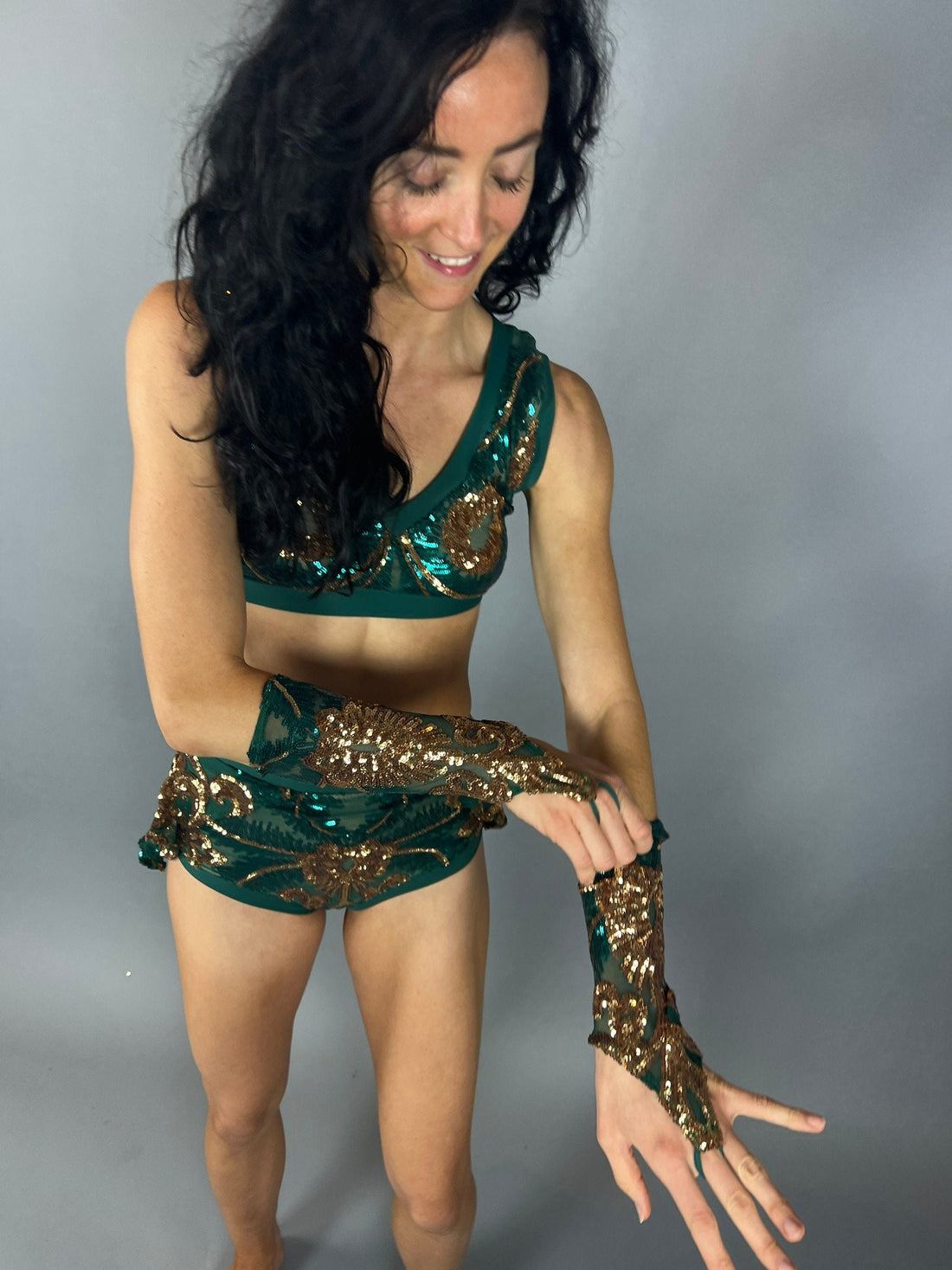 Green and Gold Sequin Crop Top and Bottom Set, V-Neck Crop Top, Shorts With Half-Skirt, Hand Accessories