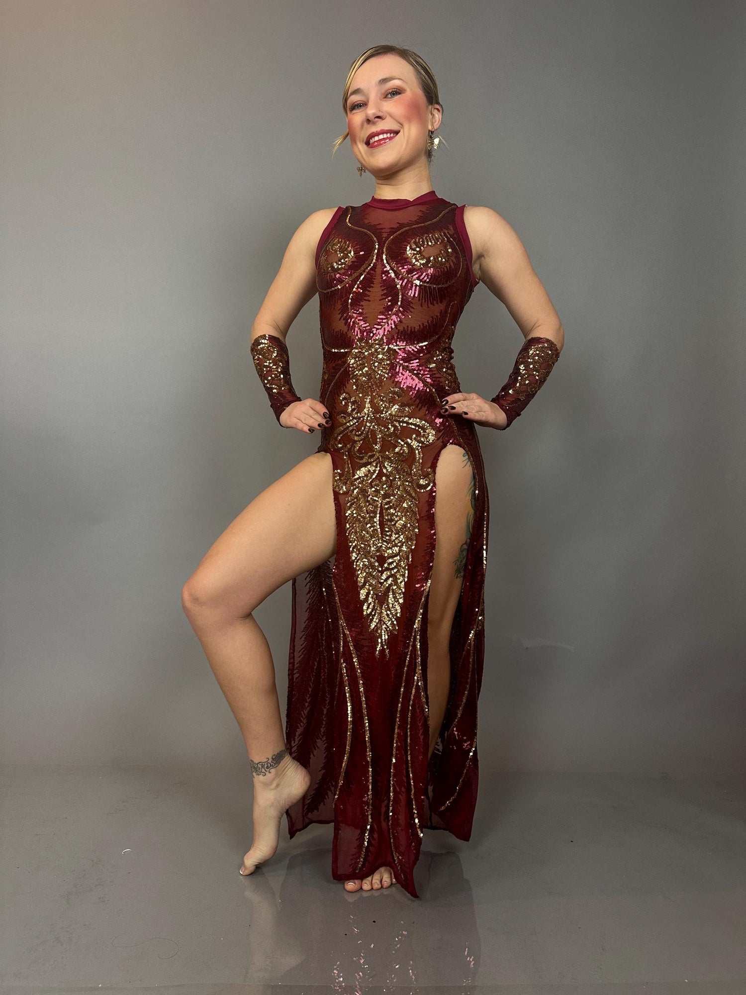 Burgundy And Gold Sequin Sheer Dress, Sleeveless, Hand Accessories Kikimora Fashion Store Burgundy And Gold Sequin Sheer Dress, Sleeveless, Hand Accessories Kikimora Fashion Store