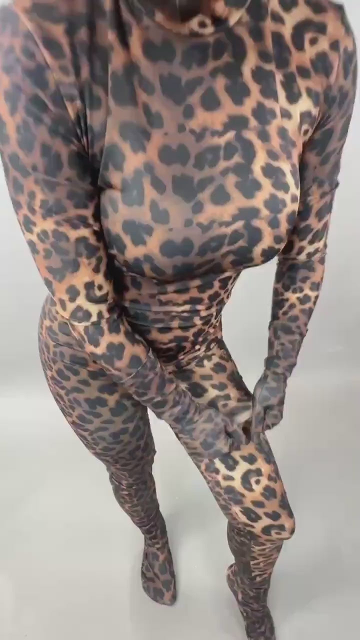 Cheetah bodysuit, Stage  Costume,  Exotic dance wear, Festival fashion, party outfit,leopard print, trending now.